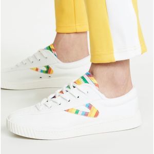 Tretorn Nylite 28 Plus Sneakers PRIDE